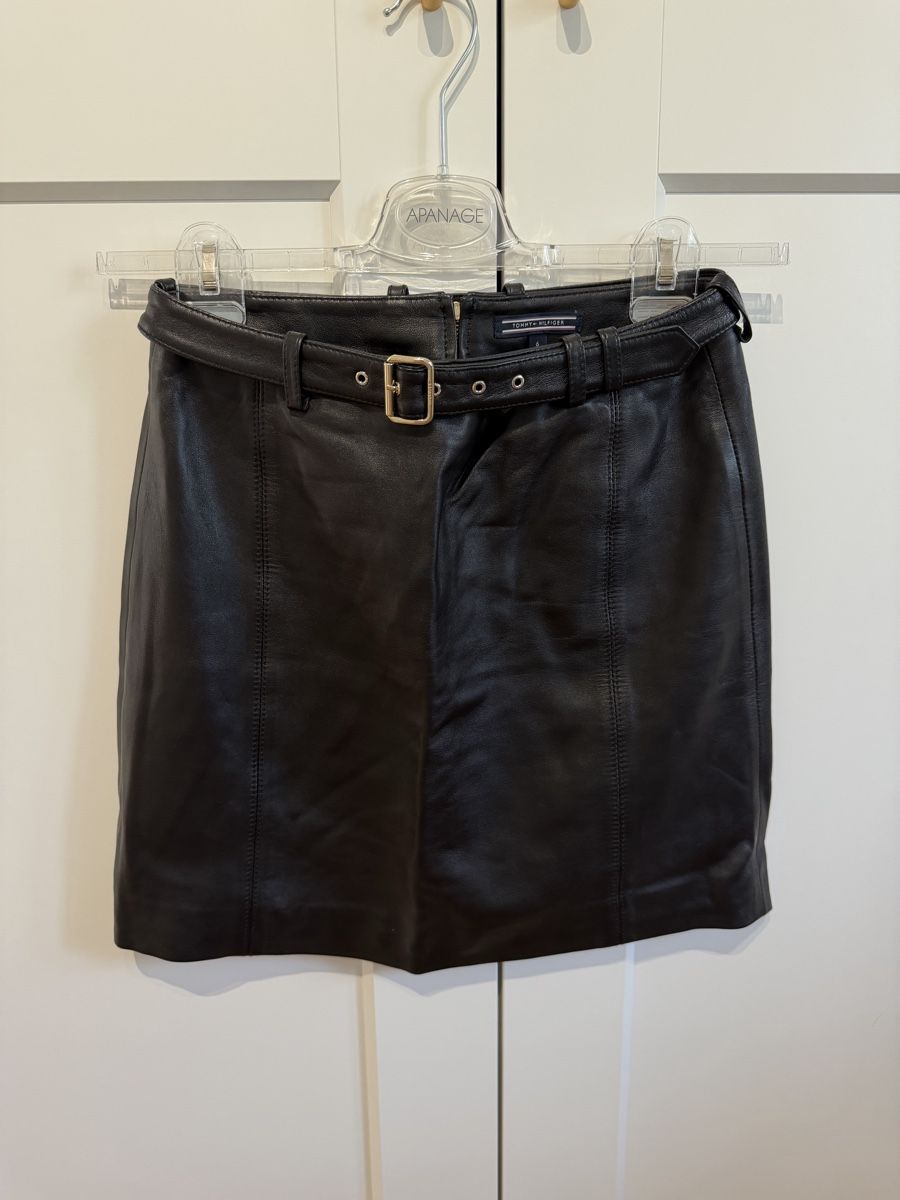 Tommy Hilfiger Jupes: Tommy Hilfiger Lederrock – D'occasion à Zürich par asg_closet