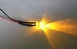 Lot de 5 x Led 12v 5mm Jaune (d)