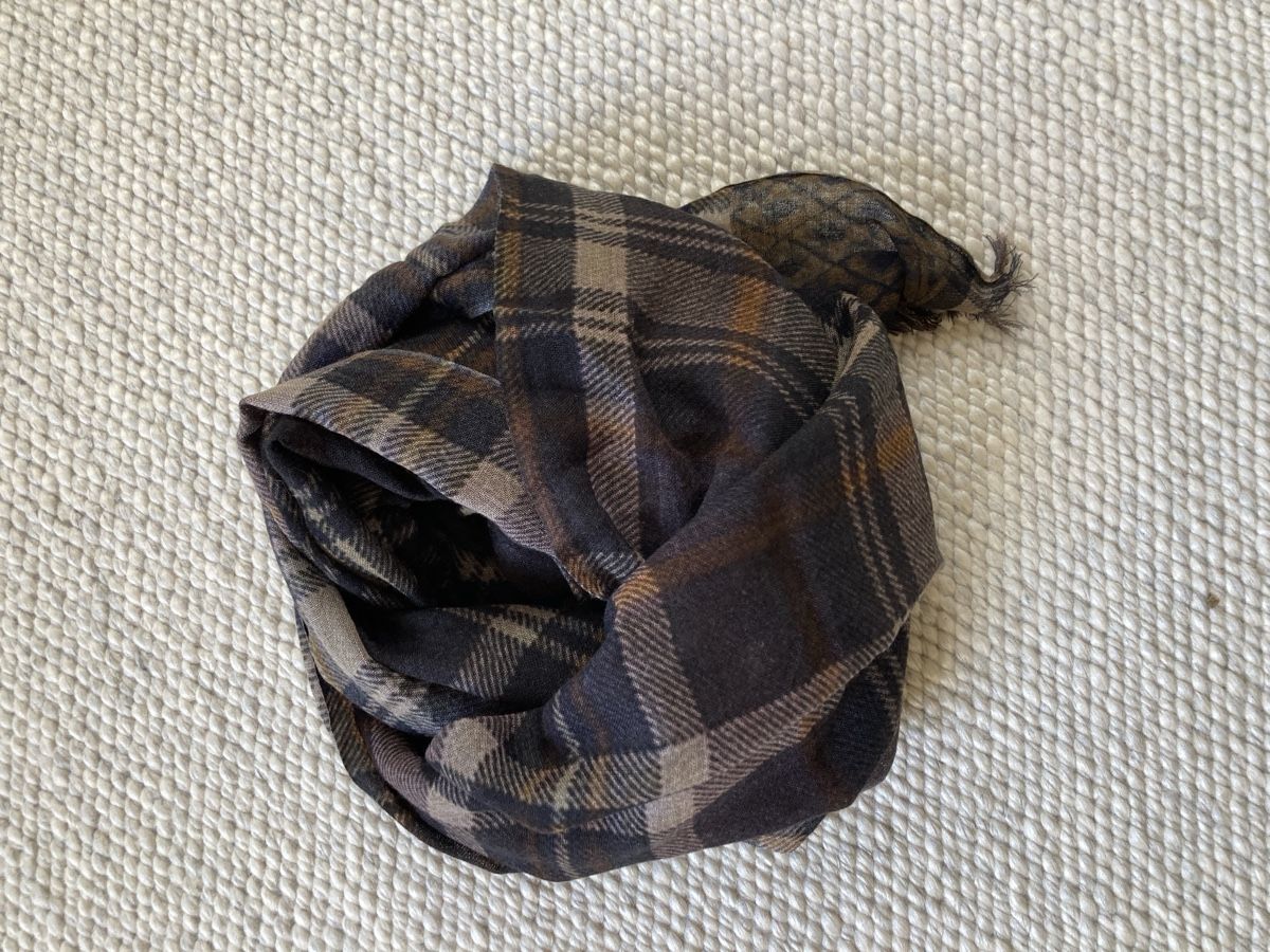 Nile Foulards & écharpes: Nile Wollschal – Neuf (Voir description) à Wil SG par Muus306 1