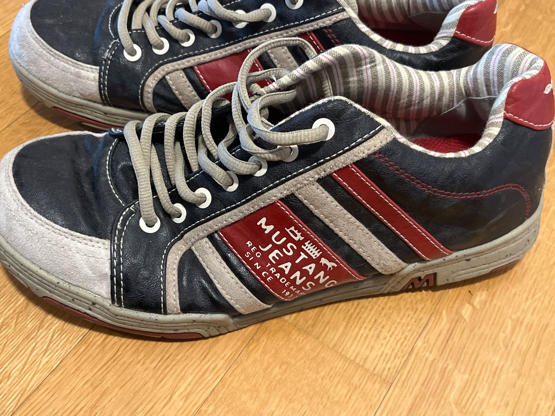 Scarpe da uomo: Sneaker Mustang Jeans Grösse 43 – Usato da Hinterkappelen venduto da Kim1992 1