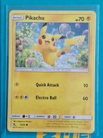 Pikachu - Hidden Fates - Pokemon Karte