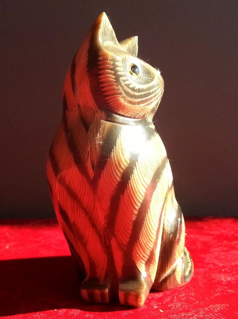 Statuette: Deko: Katze, Knochen handgeschnitzt, H=8.4cm – Usato da Oberriet SG venduto da ganesh435 2