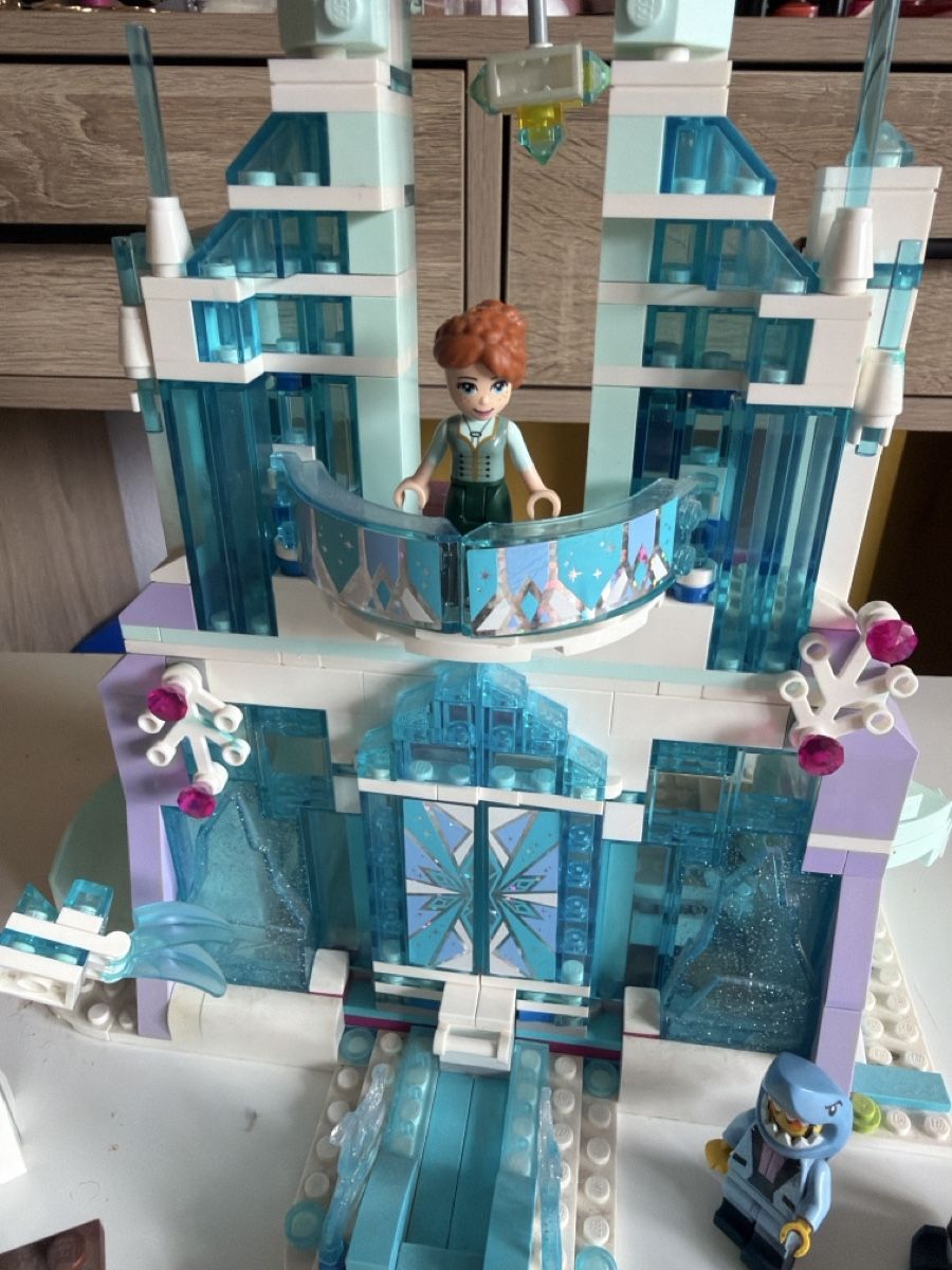 Lego Giocattoli: Lego Disney Frozen Schloss – Usato da Bern venduto da Zotteke4416 2