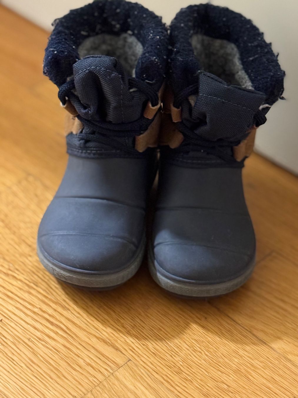 Scarpe per ragazzi: Regenstiefel – Usato da Mägenwil venduto da zah_n7jn 2