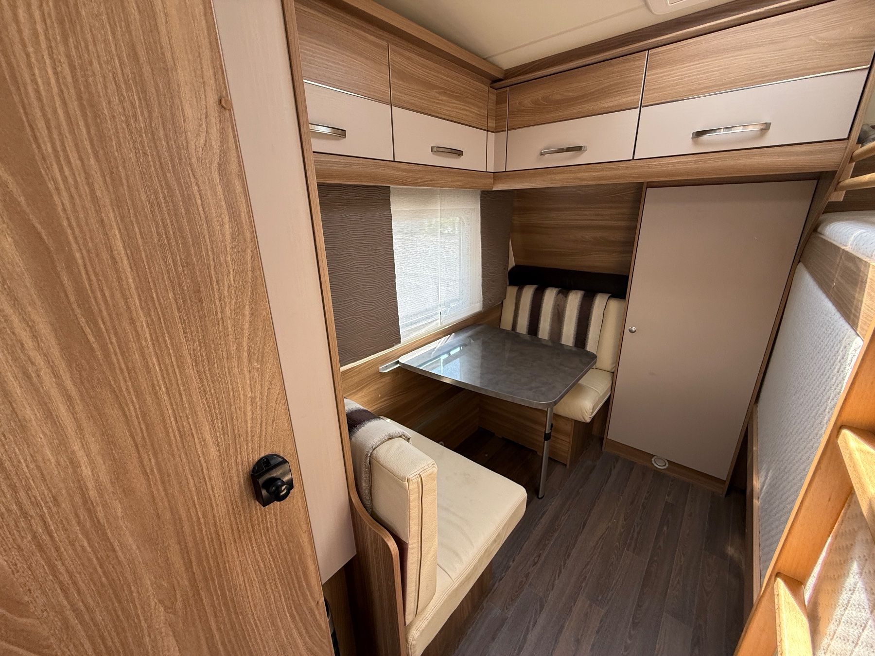 Anhänger: Wohnwagen Bürstner Premio plus 510TK – Gebraucht aus Wilen (Sarnen) von Astra84 9