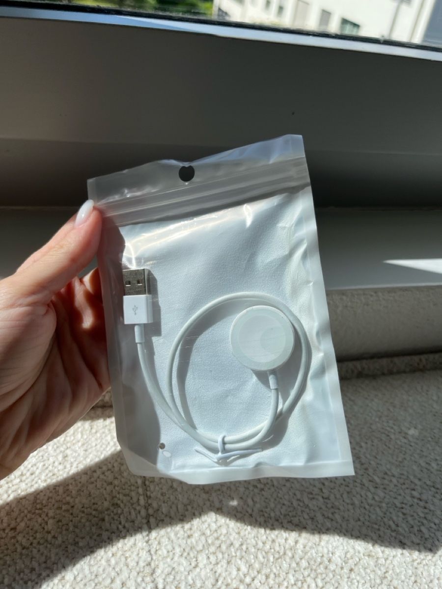 Apple Accessori per Smartwatch: Apple Watch Ladekabel, neu und originalverpackt – Nuovo e nell'imballaggio originale da Oensingen venduto da alastaba