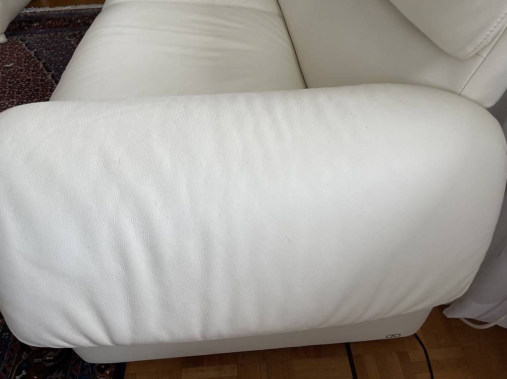 De Sede Sofas: De Sede Ledersofa – Gebraucht aus Sutz von len_schm 2