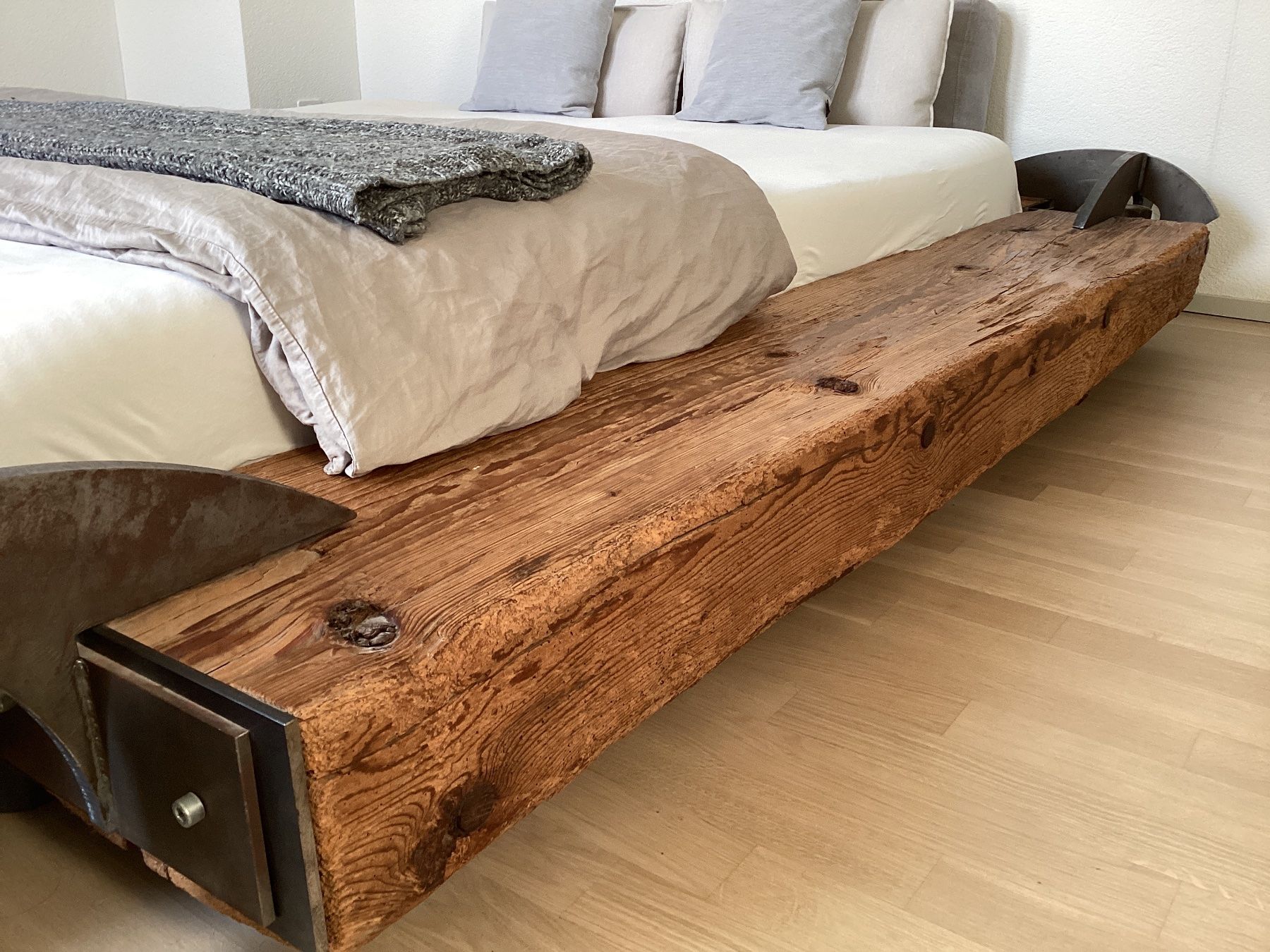 Letti: Balkenbett Massivholz – Usato da Flawil venduto da Barschfreak 6
