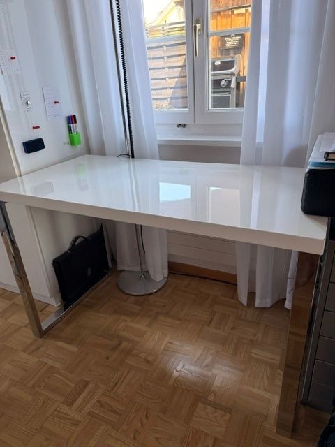 Scrivanie: Schreibtisch 120 x 60cm – Usato da Heiden venduto da miriamj