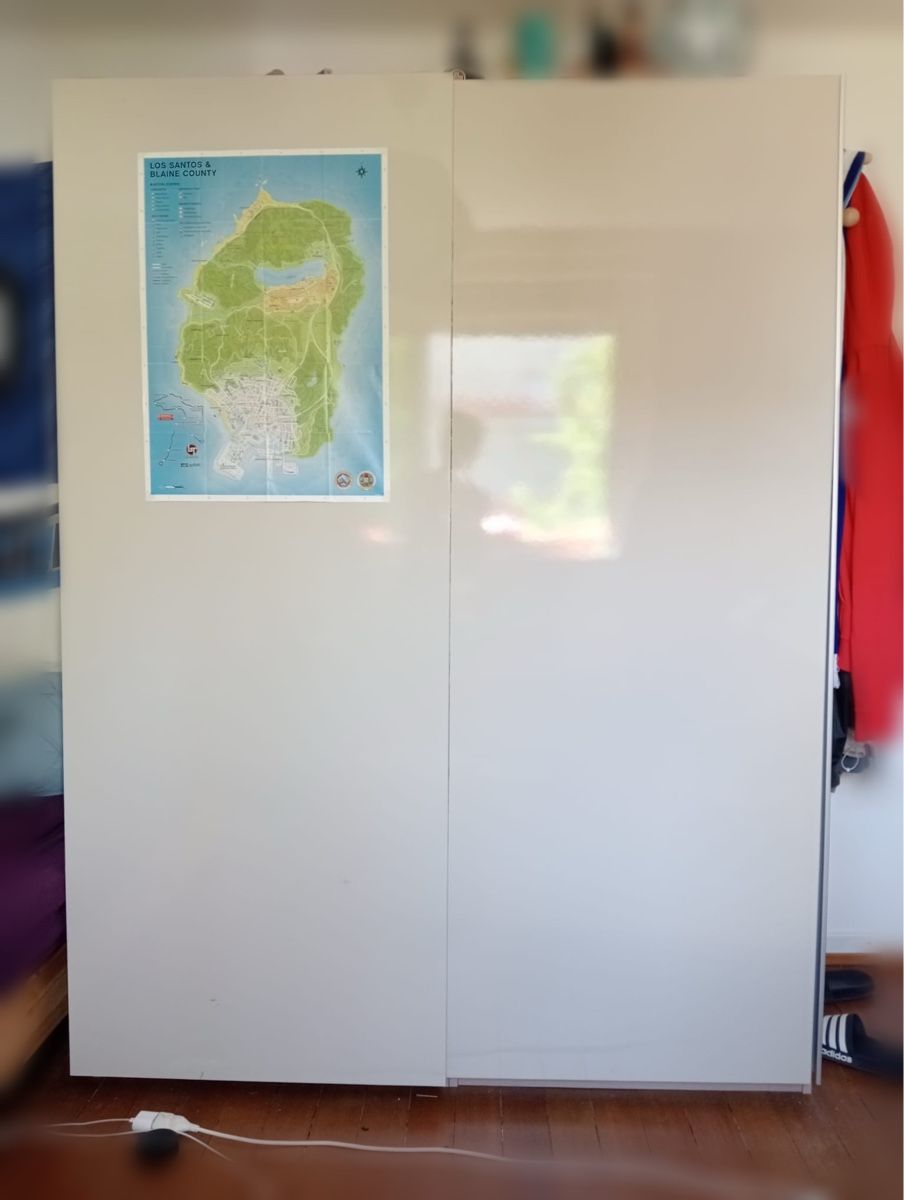 Ikea Armadi: IKEA SCHRANK – Usato da Zürich venduto da LeonTil