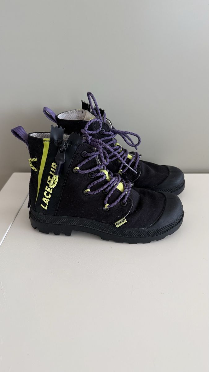 Palladium Scarpe da uomo: Palladium Boots Größe 31 - Schwarz Unisex – Usato da Winterthur venduto da -BeHappy24-