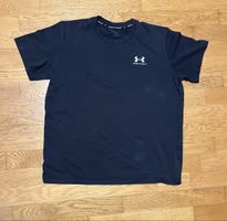 Under Armour T-shirt