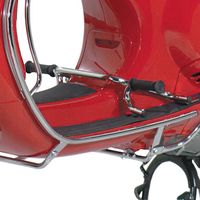 Fussrasten hinten Piaggio Vespa et4