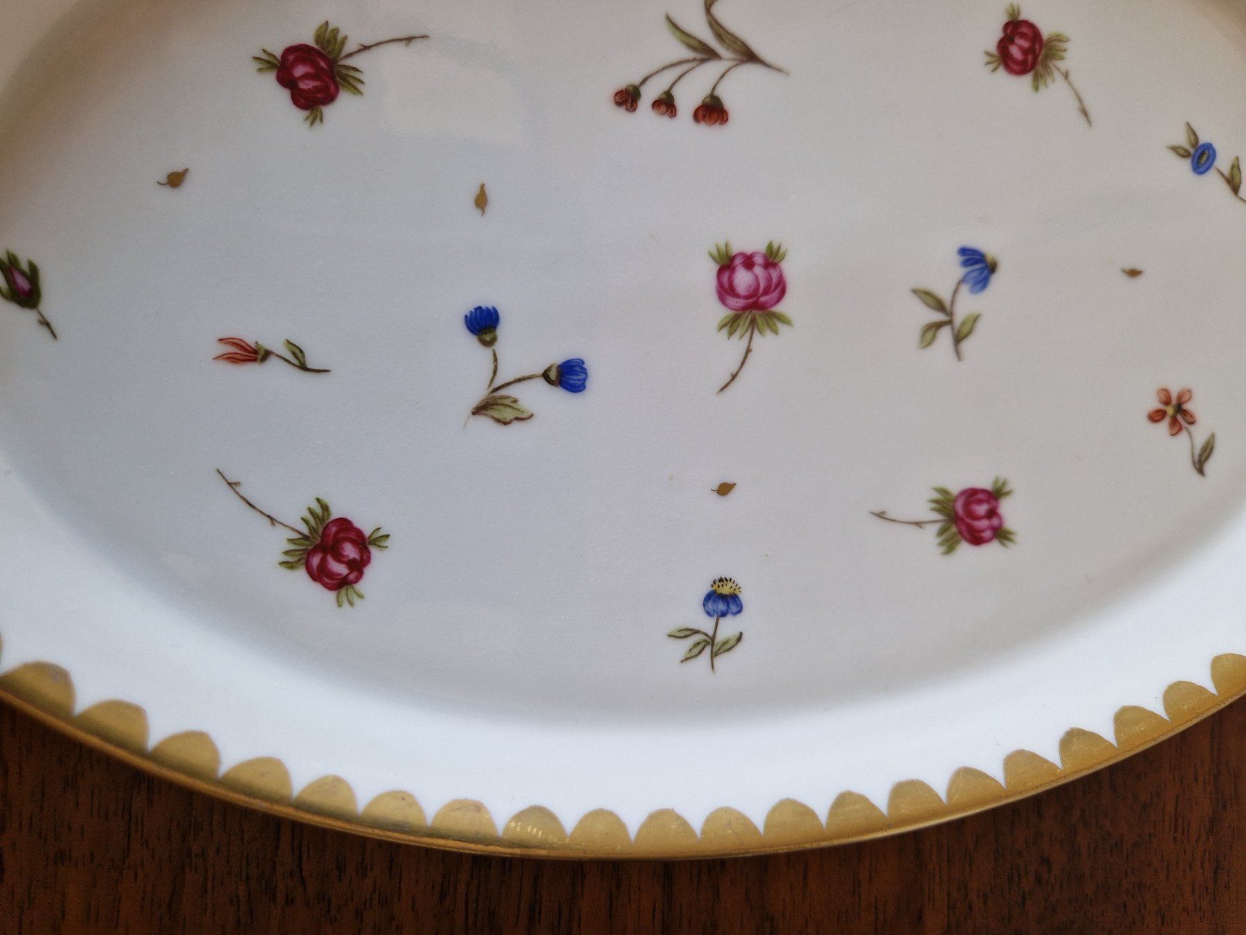 Piatti di portata: Schale mit Blumenmalerei, Langenthal – Usato da Bern venduto da Antikbatik 6