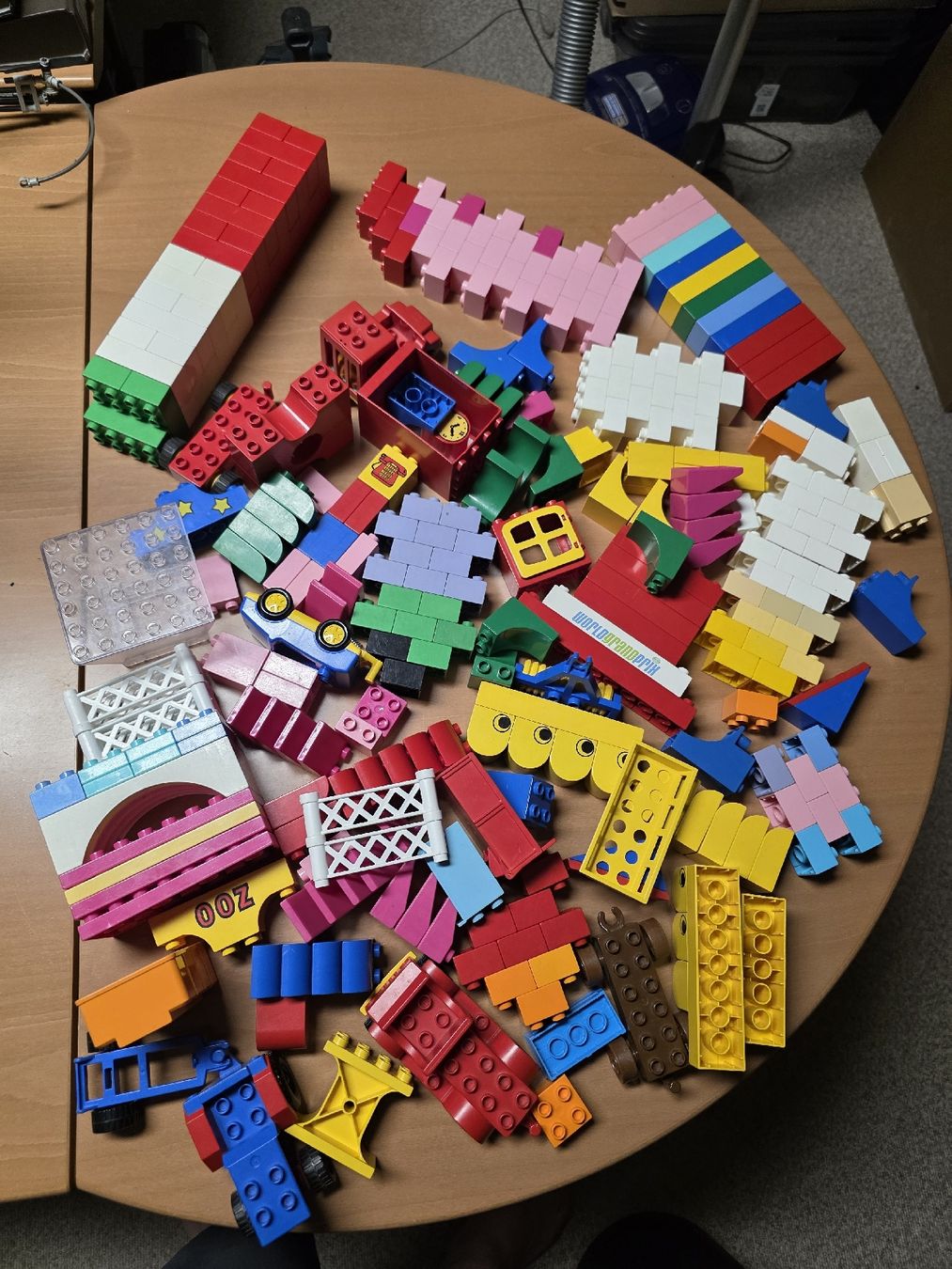 Giocattoli: Grosses DUPLO Konvolut 3.4kg – Usato da Hildisrieden venduto da Stromer-bueb