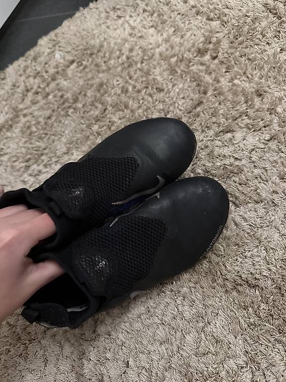 Scarpe per ragazzi: Hallenfussballschuhe Nike – Usato da Wetzikon ZH venduto da veysel71 1