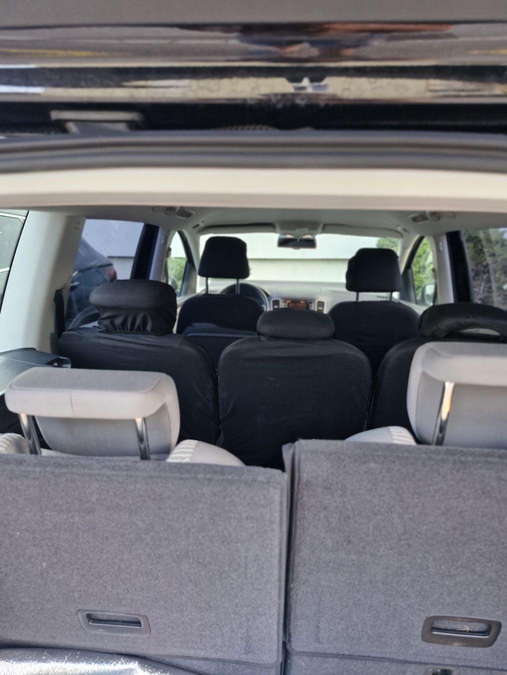 Seat Autos: Seat Alhambra 2.0 TDI 2011 – D'occasion à Neuhausen par kahloon1 5