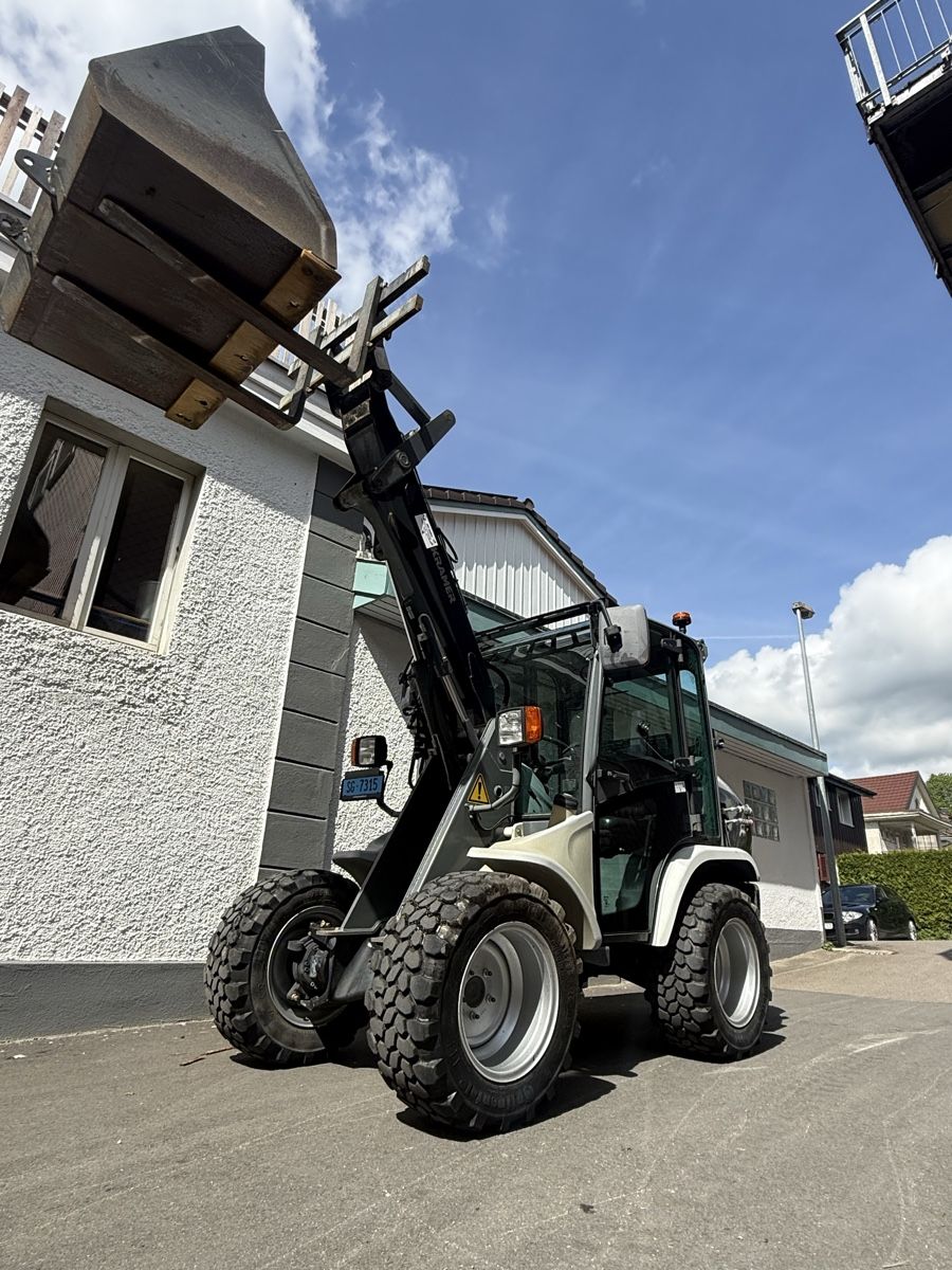 Kramer Caricatori: Kramer Allrad Hoflader Radlader – Usato da Ebnat-Kappel venduto da Suizo1291