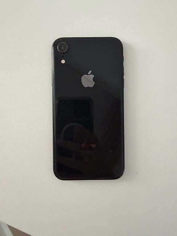 Handys / Smartphones: Iphone XR – Gebraucht aus Bottmingen von P.Cinque