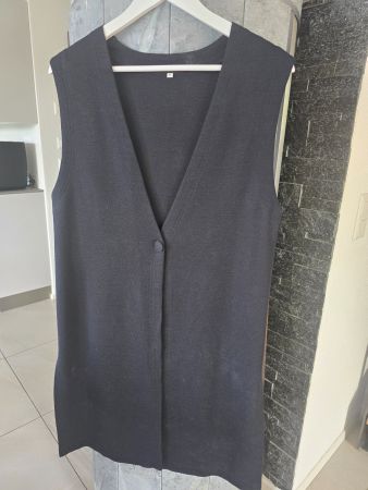 LONG GILET/VESTE IN SCHWARZ, GRÖSSE M/40