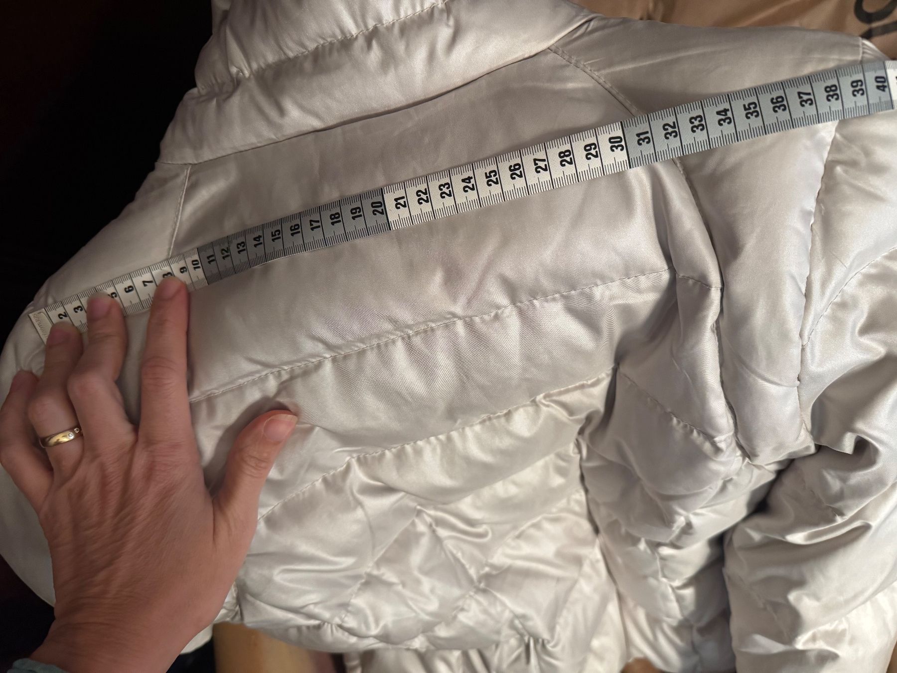 Zara Vestes: Zara basic Daunenjacke – D'occasion à Obfelden par cesarina10 3