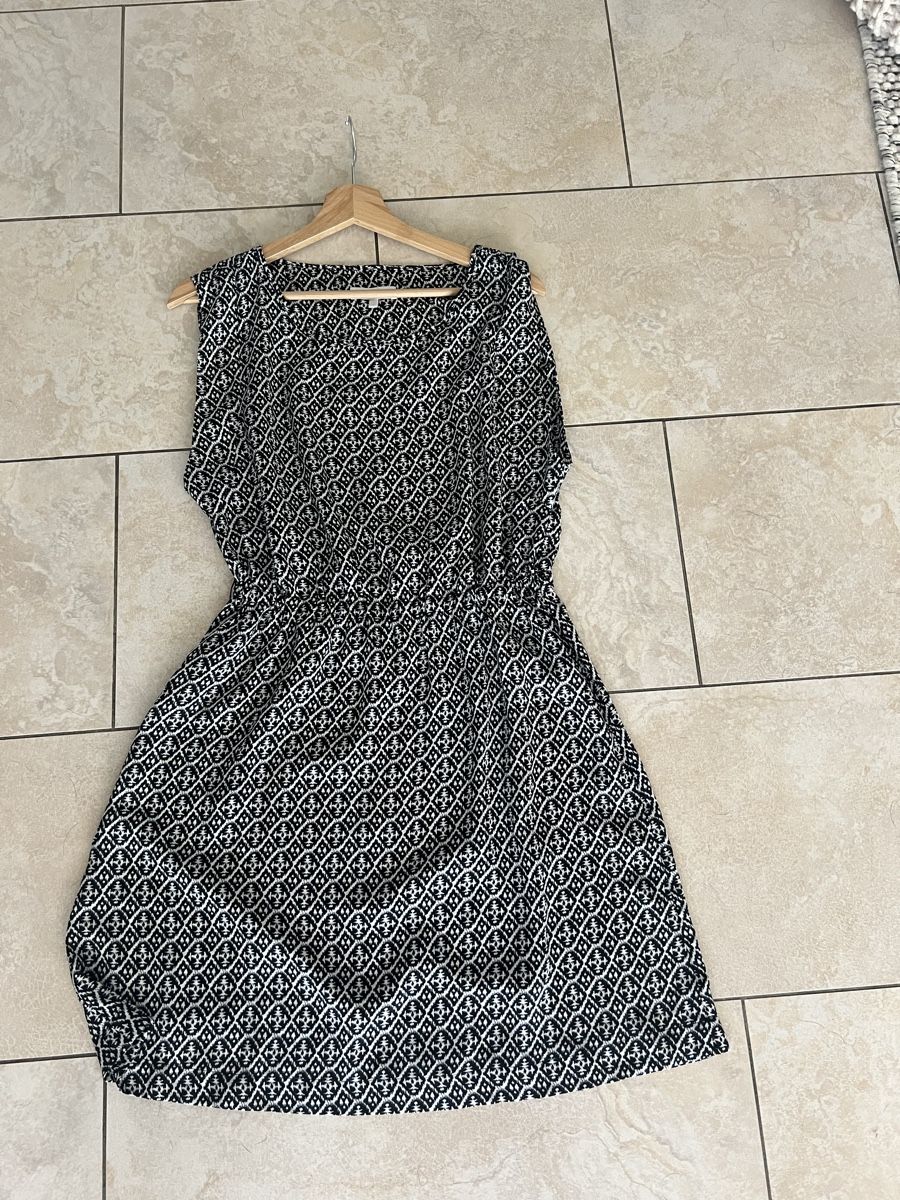 Vestiti: Leichtes Sommerkleid, Gr. 36 – Usato da Neftenbach venduto da NiRutz