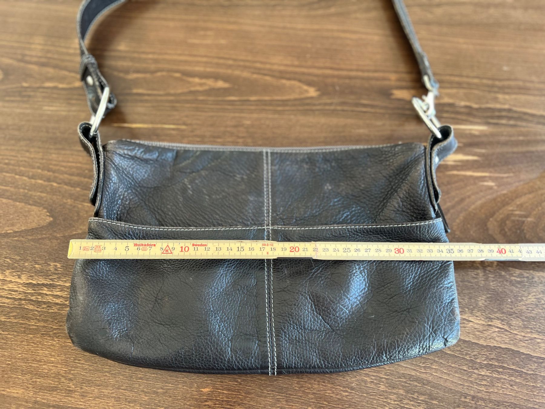 Navyboot Sacs femmes: Navyboot - Leder Umhängetasche dunkelbraun – D'occasion à Ebmatingen par Mistelu 4