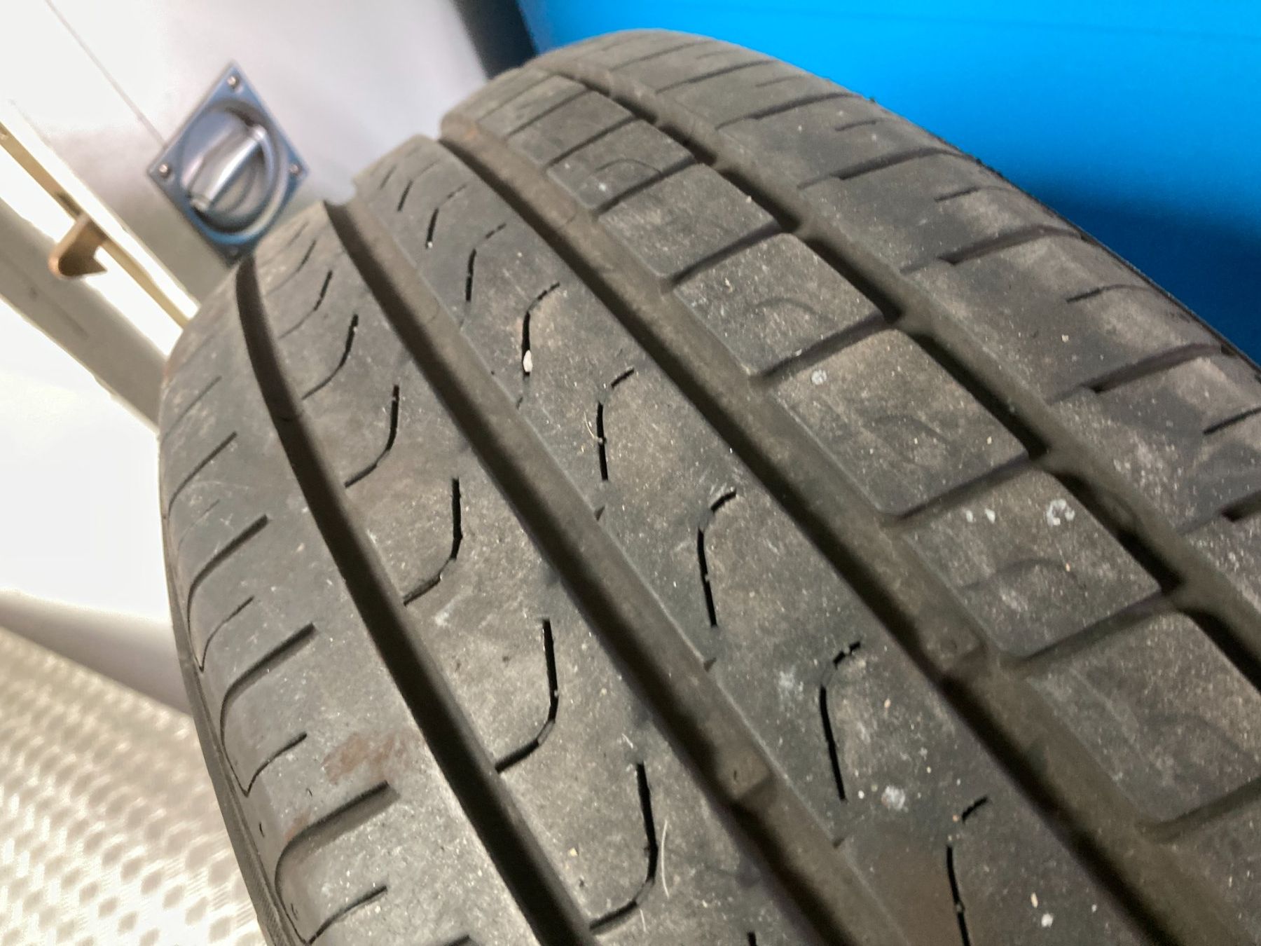 Pirelli Pneumatici & Ruote complete: 205/60R16 Sommerpneu Pirelli – Usato da Cham venduto da Cham6332 5