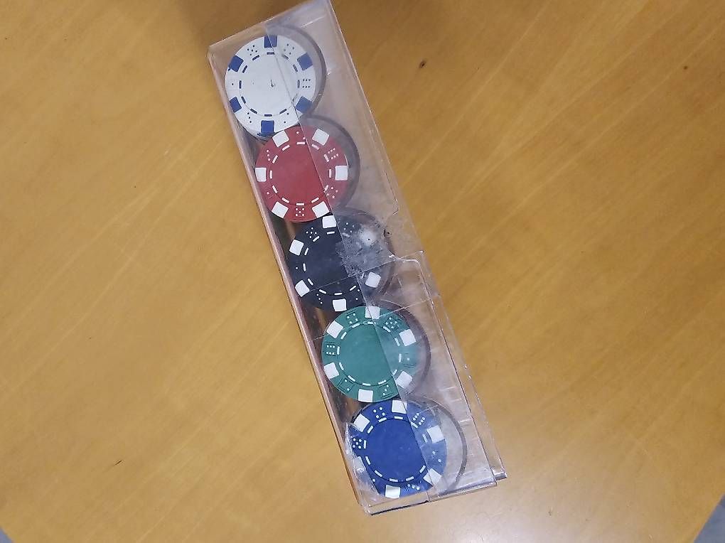 Jeux: 100 Poker Chips – D'occasion à Mettau par BasarVerkauf 1