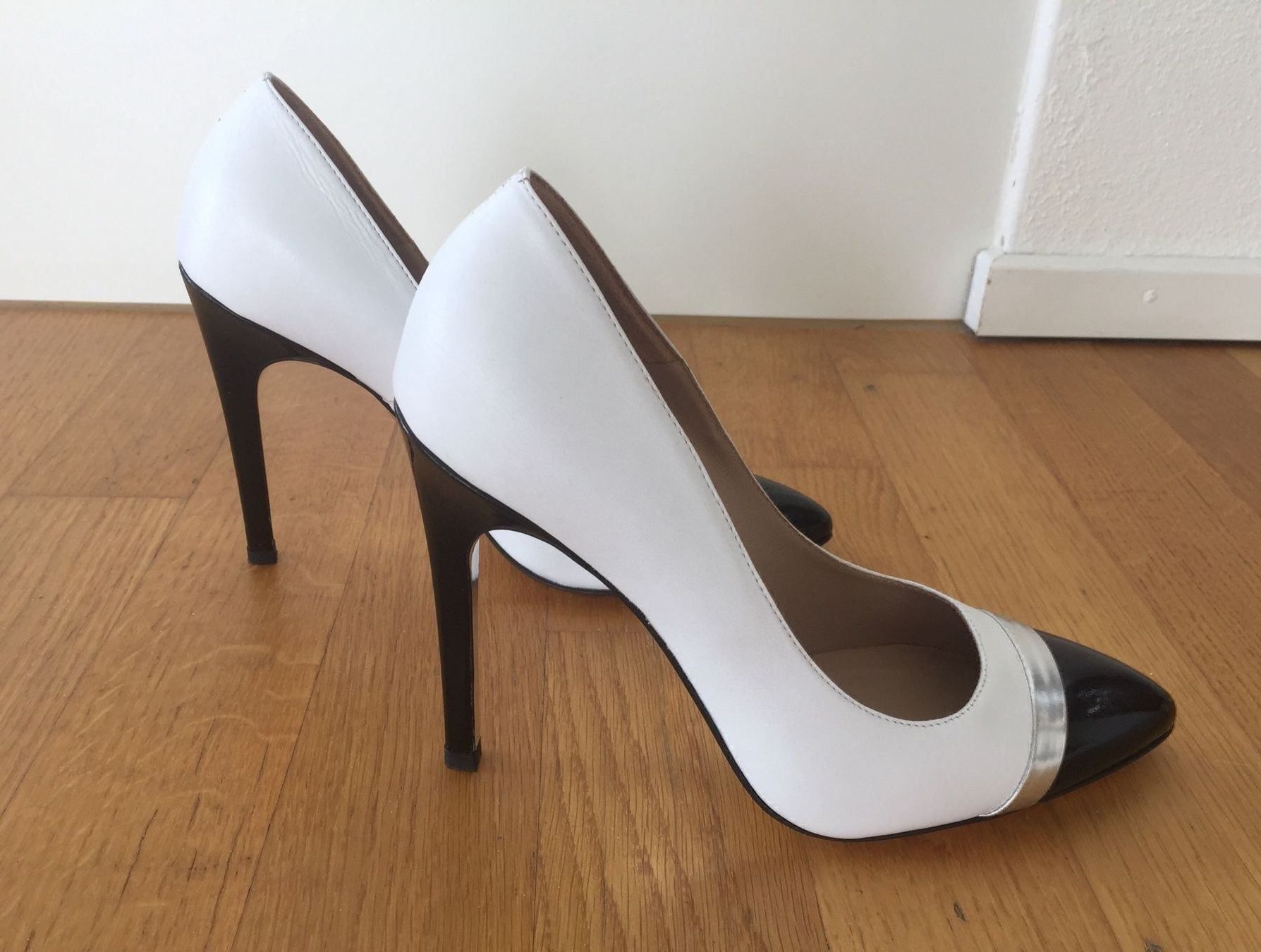 Scarpe da donna: Leder Pumps Gr. 37,5 – Usato da Lachen venduto da mar_ox 1