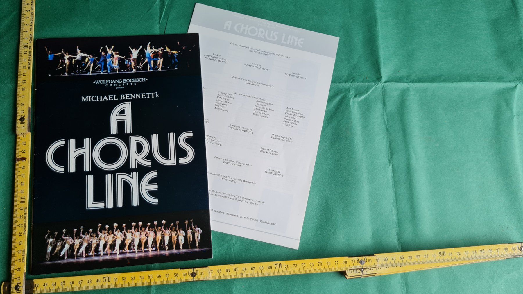 Documenti: A Chorus Line: Original Programmheft, Shubert,New York, 1990 – Usato da Steinhausen venduto da mesa11