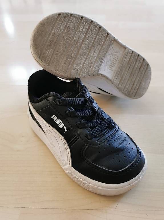 Puma Scarpe per ragazzi: Puma Turnschuhe Grösse 23 – Usato da Scheuren venduto da JanaBuerki 2