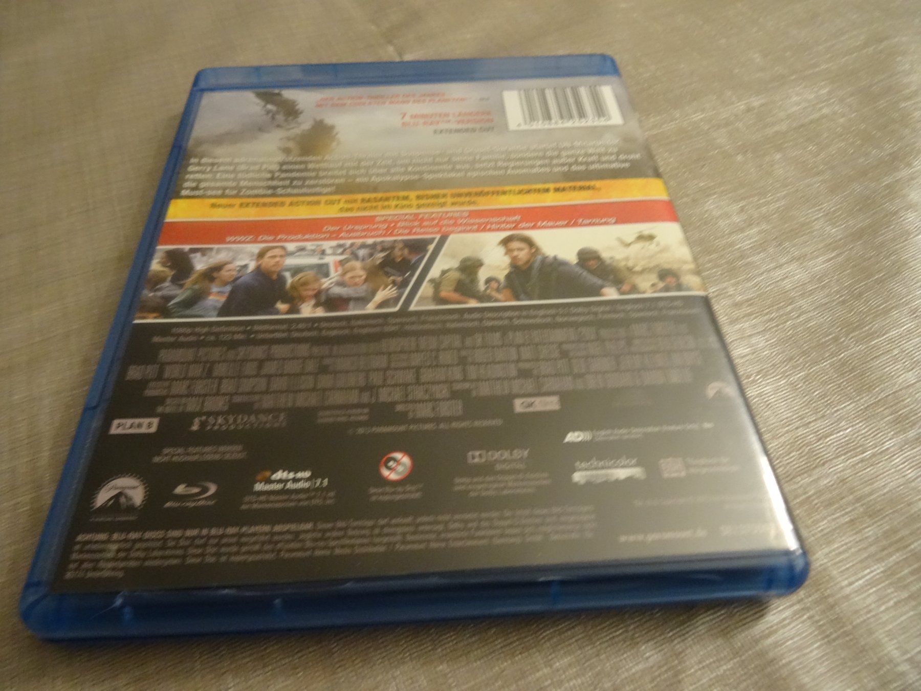 Tutti i DVDs: World War Z - Extended Action Cut Blu-ray – Usato da Olten venduto da Disc-Verkauf 2