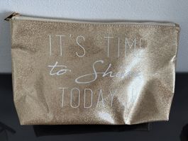 Necessaire · Kosmetiktasche · Kulturbeutel