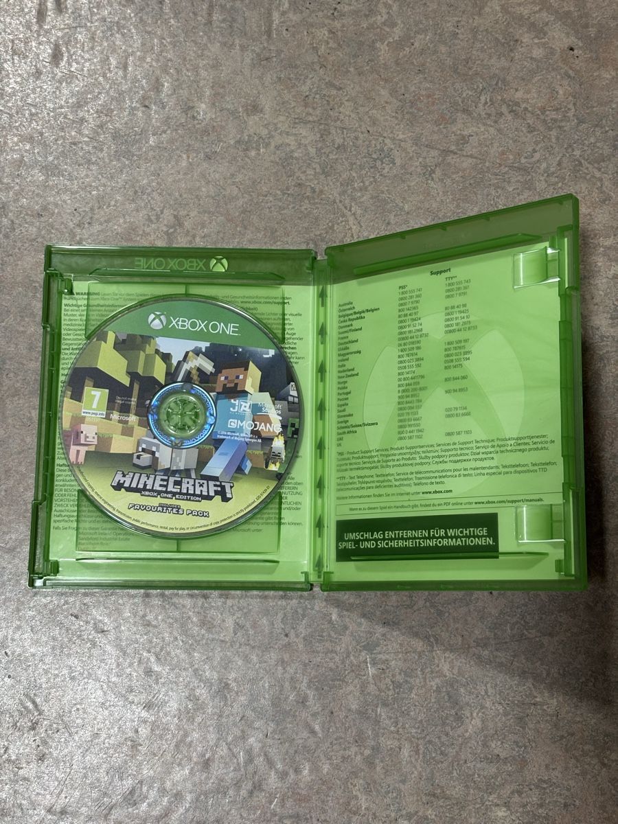 Microsoft Jeux: XBox One - Minecraft – D'occasion à Zollikerberg par JvD0211 1