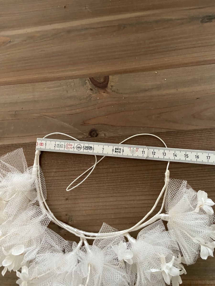 Haarschmuck: Antikes, weisses Kommunion-Haarschmuck-Set, – Gebraucht aus Düdingen von Reconflo 1