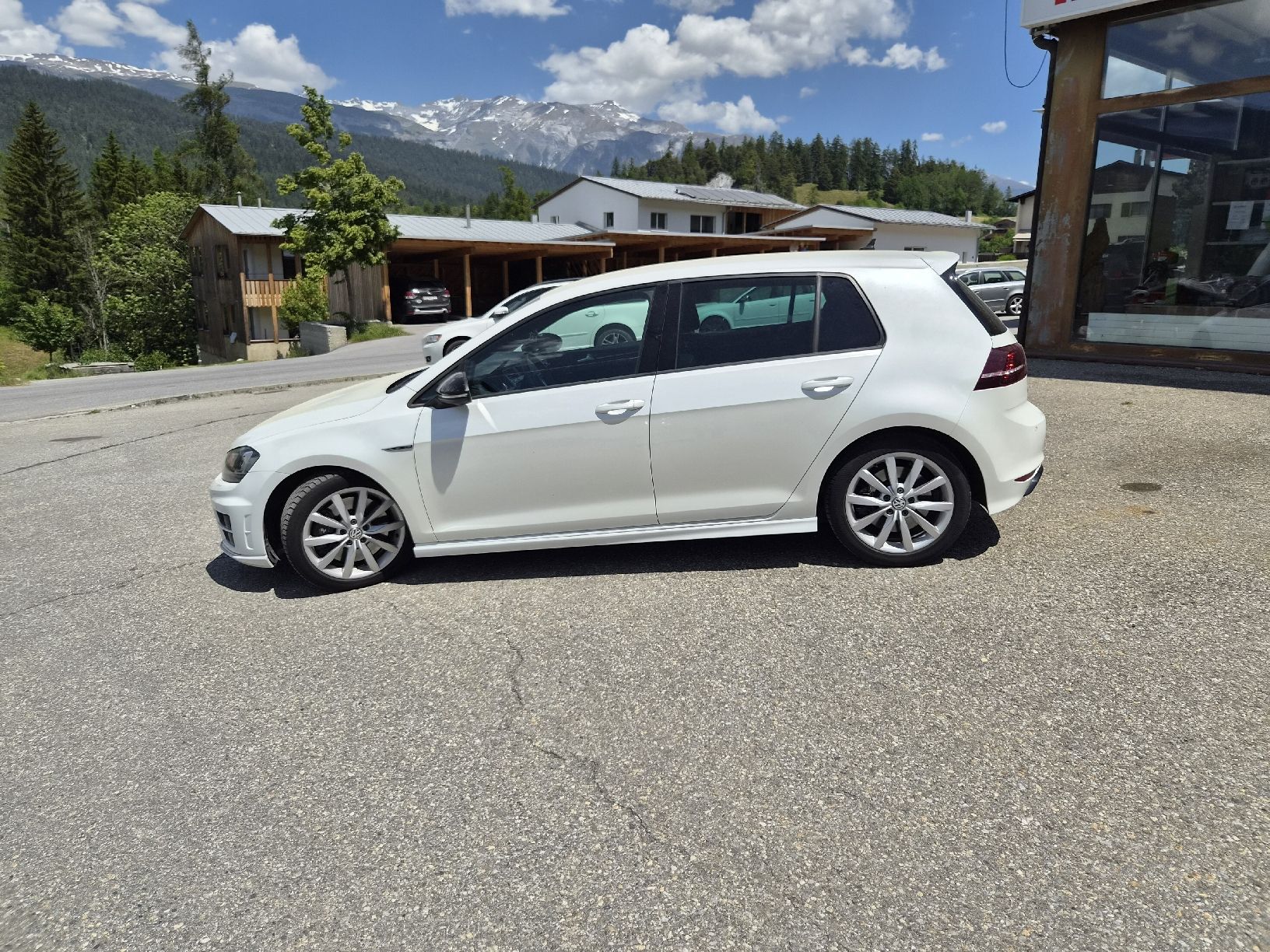 VW Autos: VW Golf 7 R  – D'occasion à Valendas par mar_c92b 1