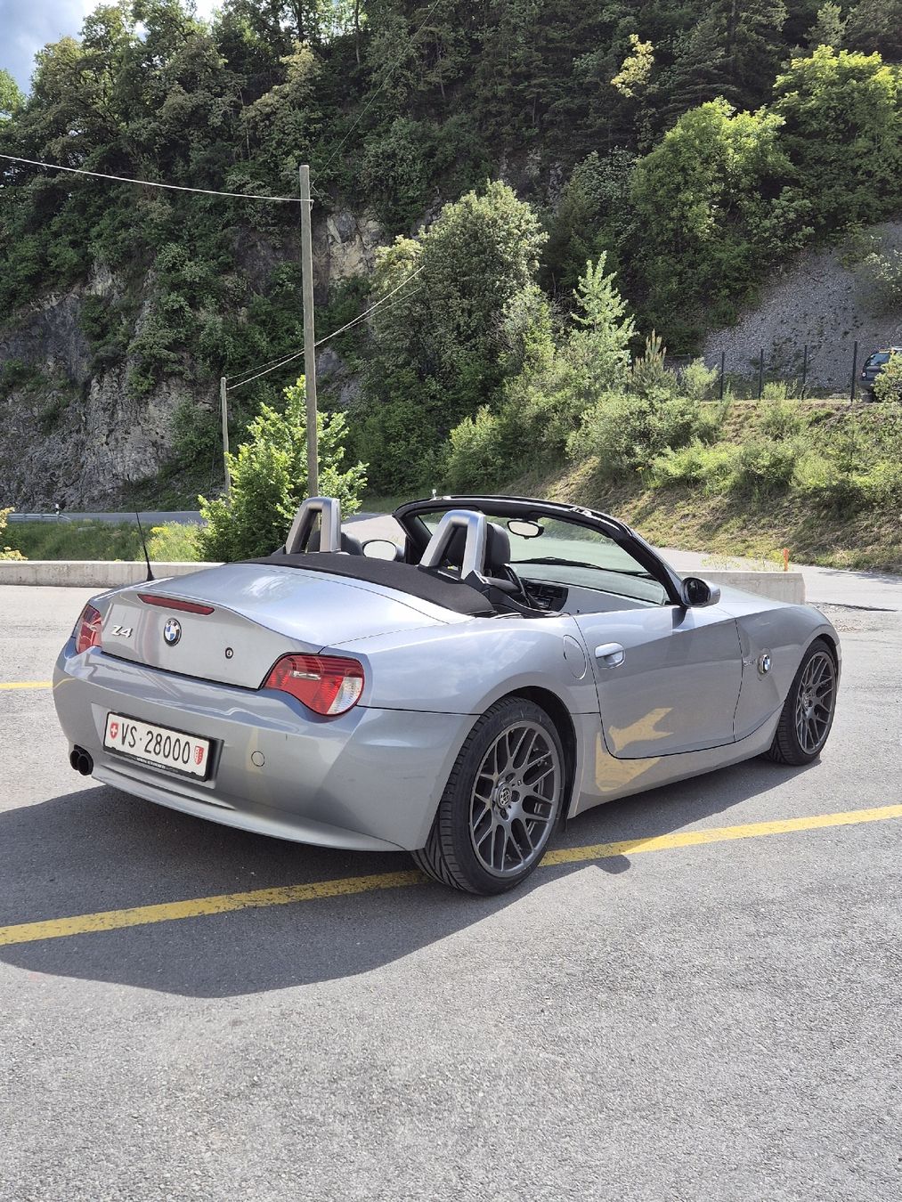 BMW Autos: BMW Z4 e85 3.0 SI  – D'occasion à Sion par 5p4hn1 1