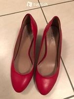 rote Pumps