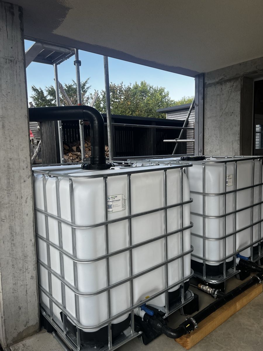 Abbeveratoi e trogoli: IBC Container Set 2x 1000 Liter – Usato da Itingen venduto da Rollifrey 5