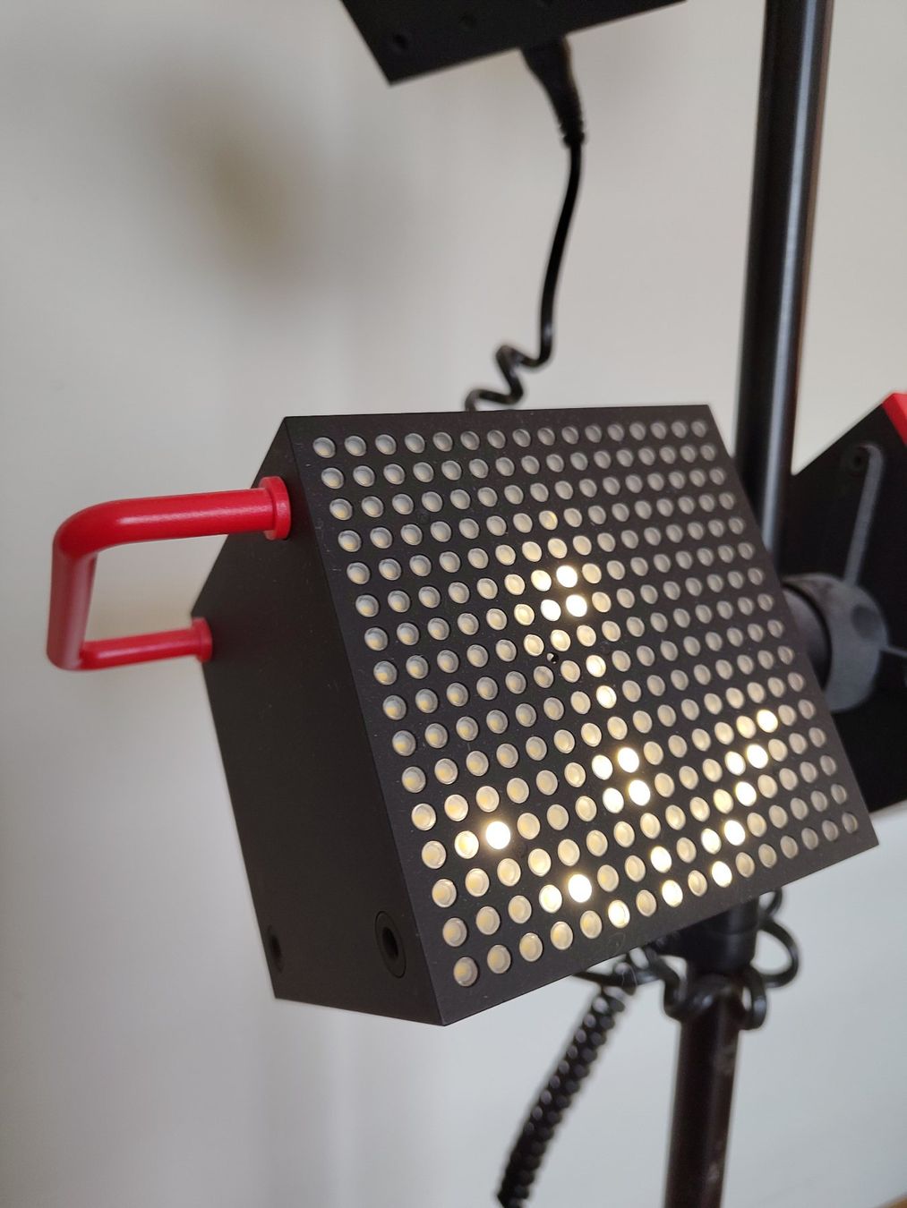 Ikea Lampade: Lampe sur pied Ikea Frekvens – Usato da Lausanne venduto da Ljab 5