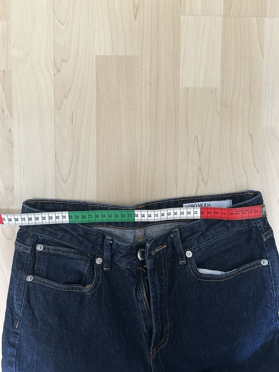 Vero Moda Jeans: Jeans – Nuovo (secondo la descrizione) da Langenthal venduto da Miichelle 1