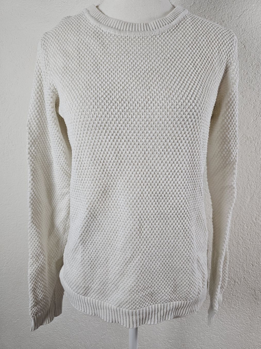 Pulls & Sweat-shirts: Pull-over blanc en maille texturée, état impeccable – D'occasion à Cortébert par Maam_Moon