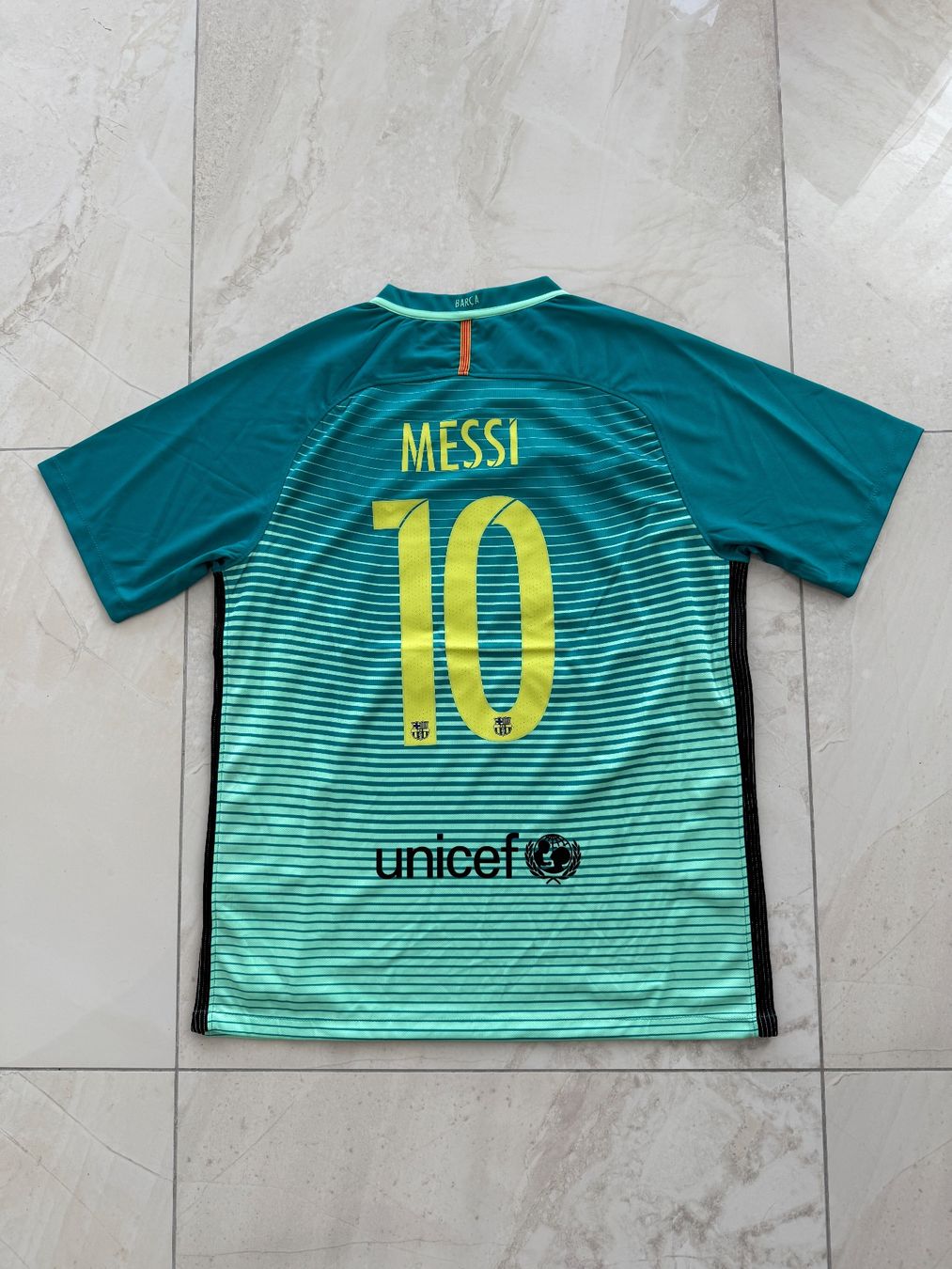 Nike Canottiere & Pantaloni: FC Barcelona Trikot Messi 10 – Nuovo (secondo la descrizione) da Bronschhofen venduto da leo_99hp 1