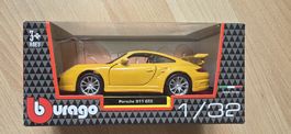 Porsche 911 GT2 Burago 1:32