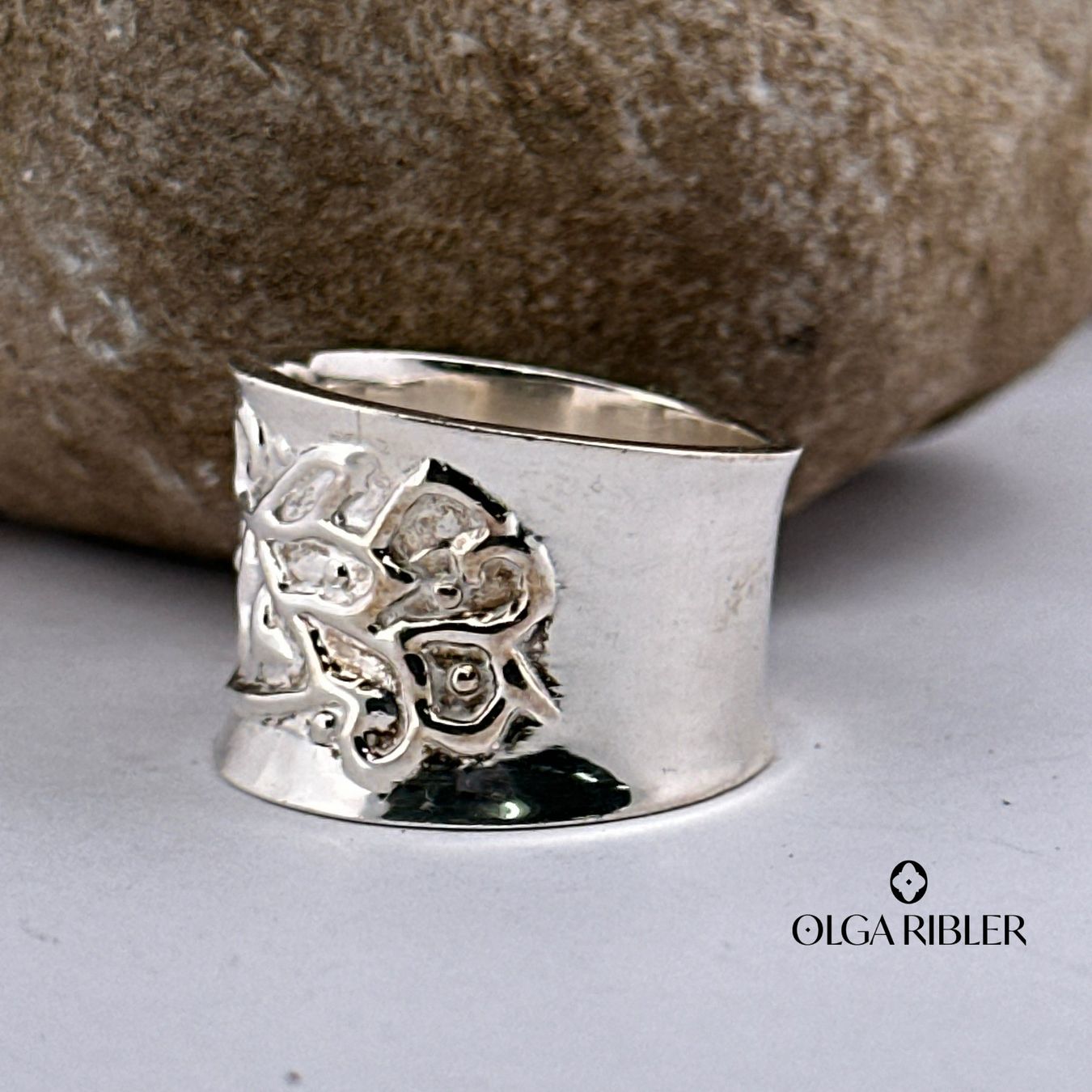 Olga Ribler Anelli: Statement Silber Ring 925 mit Ornament Grösse 55 – Nuovo (secondo la descrizione) da Luzern venduto da Schmuckoutlet