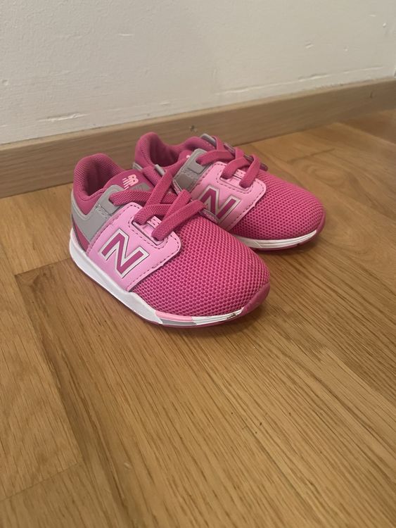 Susse New Balance Turnschuhe Gr. 22 5 Kaufen auf Ricardo