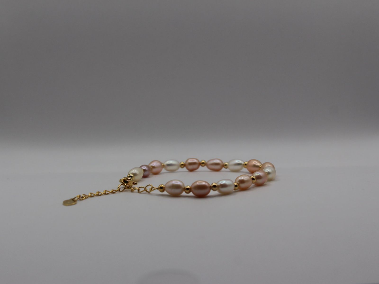 Bracciali & Braccialetti: **NEU** Armband aus echte Süsswasserperlen – Nuovo (secondo la descrizione) da Luzern venduto da jul_bn7b 1