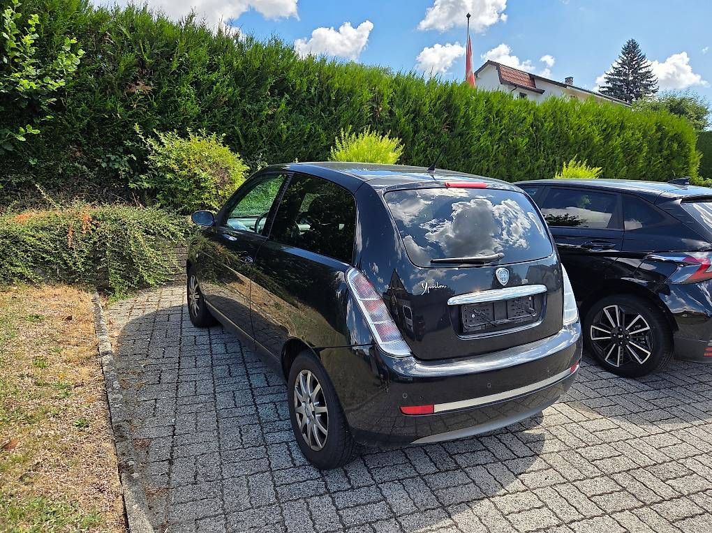 Automobili: Lancia Ypsilon 1.4 – Usato da Mont-sur-Lausanne venduto da charlyly 2
