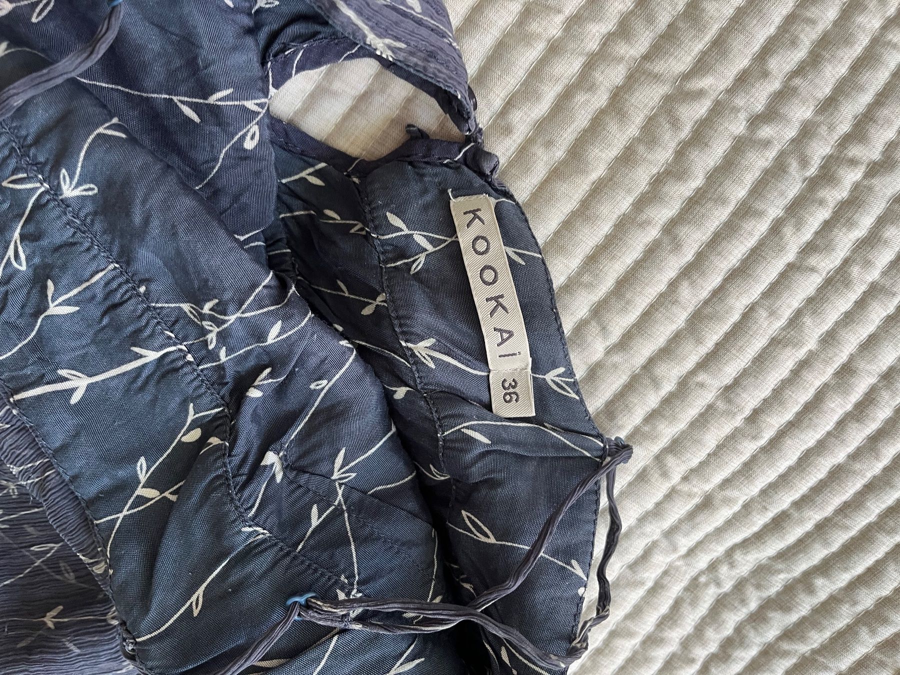 Kookai Kleider: Kleid KOOKAI Grösse 36 blau mit Muster – Gebraucht aus Bern von k_l_t2hw 1